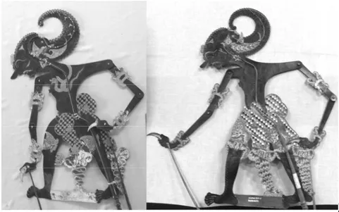 Gambar 3  Figur wayang Bima gagrak Cirebon (kiri) dan gagrak Surakarta.  Figur Mintaraga sebagai sampel berikutnya, adalah contoh figur varian dari satu  tokoh (Arjuna) yang dibuat khusus untuk keperluan pertunjukan, yaitu untuk  memenuhi lakonan Arjuna Wi