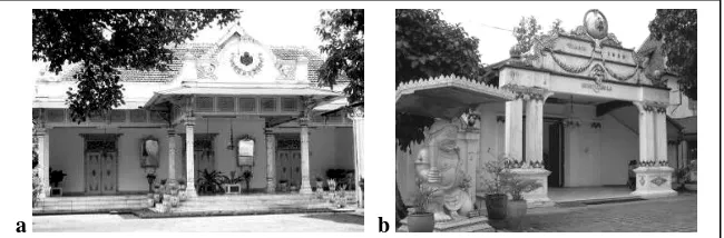 Figure 3.  (a) Gedhong Kuning building; (b) Regol Danapertapa to Kedhaton  (photo: writer, 2007) 