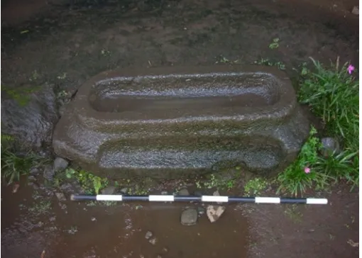Gambar 3. Tipe lesung oval circuit (A1) (Sumber:  Balai Arkeologi Sumatera Selatan ) 