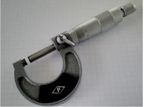 Gambar 11 Mikrometer Sekrup 