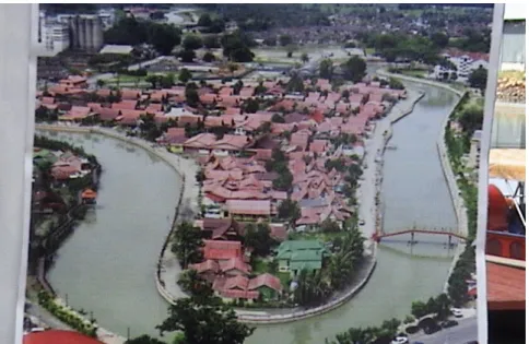 Foto 1: Kawasan kajian sebahagian daripada sepanjang Sungai Melaka