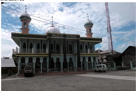 Gambar Masjid At-Taqwa  dan Kantor PD Muhammadiyah Blangpidie ( Hasil  Foto : Zalekha) 