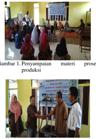 Gambar 1. Penyampaian  materi  proses  produksi 