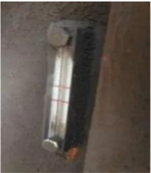 Gambar  10.  merupakan  hose  motor  hydraulic,  untuk  memeriksanya  bisa  dilihat  apakah ada kebocoran pada hose swing motor system