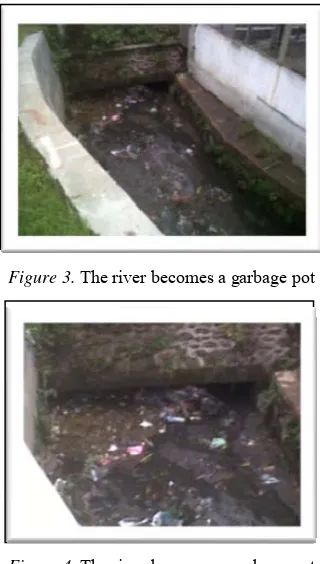 Figure 4. The river becomes a garbage pot 