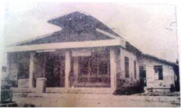 Fig. 4. SI Building’s Roof looks like Pekalongan Train Station’s Roof 