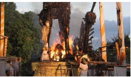 Gambar 4.3. Salah Satu Ritual Upacara Ngaben di Kecamatan Ubud Gianyar Bali