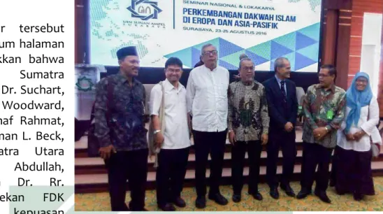 Gambar  tersebut  di  atas  (sebelum  halaman  ini)  menunjukkan  bahwa  Dekan  dari  Sumatra  Selatan, Prof