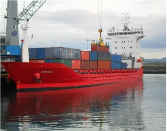 Gambar 4.1 : MV. Francisca Loading Container