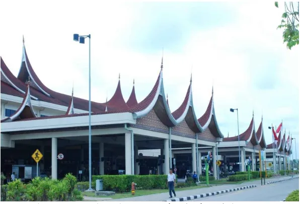 Gambar II.17. Bandar Udara Internasional Minangkabau (BUIM) Sumber : (https://akumassa.files.wordpress.com/2009/01/bandara-internasional-minangkabau.jpg 
