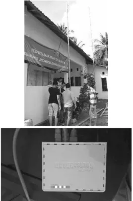 Gambar 8a  Pemasangan Perangkat di  Menara Kincir Angin Pulau Nyamuk