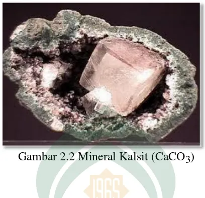 Gambar 2.2 Mineral Kalsit (CaCO3) 