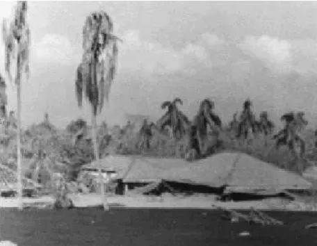 Gambar  : Kerusakan rumah akibat abu gunungapi. 