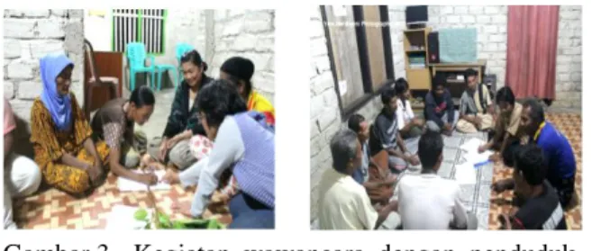 Gambar  2  menunjukkan  kegiatan  wawancara  dengan  penduduk di rumah Sekretaris Desa Lembanato
