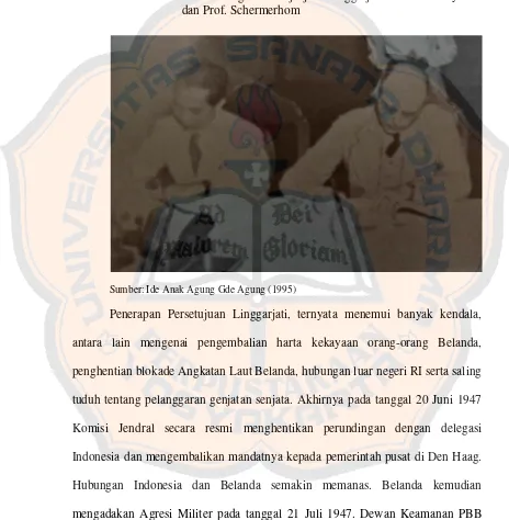 Gambar 2. 3: Penandatanganan Perjanjian Linggarjati oleh Sutan Syahrir 