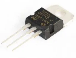 Gambar 2.9 Bentuk fisik transistor Darlington TIP 120 