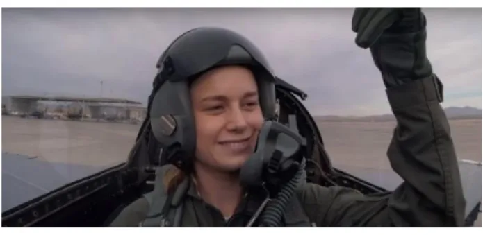 Gambar 2. Captain Marvel sebagai Pilot Sumber: 