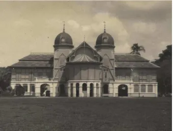 Gambar 2.1 Istana Darul Aman Kota Lama didirikan oleh Sultan Langkat 