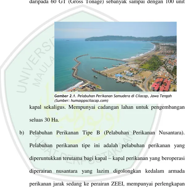 Gambar 2.2. Pelabuhan Perikanan Nusantara di Prigi, Jawa Timur  (Sumber:  Johansurya.com) 