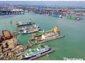 Gambar 1. 1 Pelabuhan Tanjung Perak 