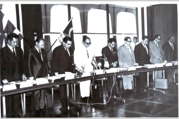 Gambar 2: Jawatankuasa Am Sempadan mengadakan mesyuarat khas di Bangunan Parlimen, Kuala  Lumpur pada 4 Julai 1968