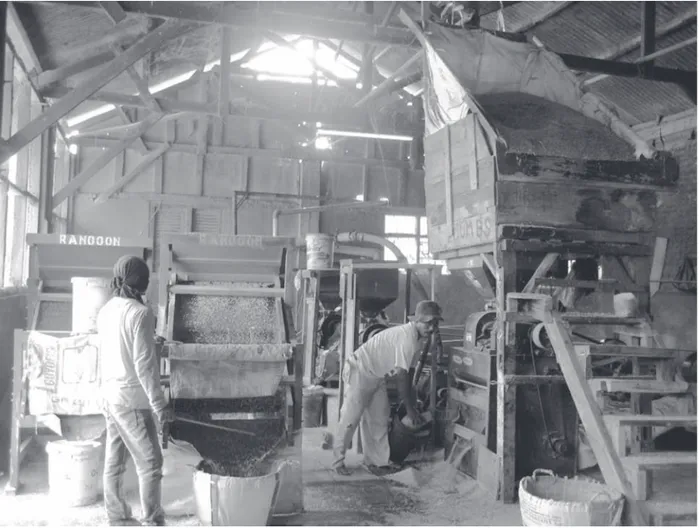Gambar 1. Unit penggilingan padi yang digunakan dalam penelitian, terdiri dari husker, separator dan polisher