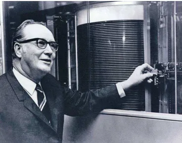 Gambar 3.2.4 - Reynold B Johnson, Penemu Hard Disk pertama. 