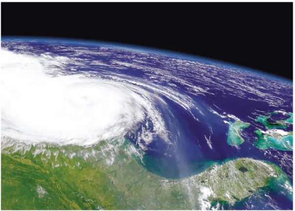 Gambar  2-1  Citra  Satelit  yang  memperlihatkan  awan  badai  Dennis  yang  berada  diatas  wilayah  Amerika Utara yang mengekspresikan pergerakan/sirkulasi udara dan air dalam sistem hidrologi  (Image provided by Orbimage; © Orbital Imaging Corporation)