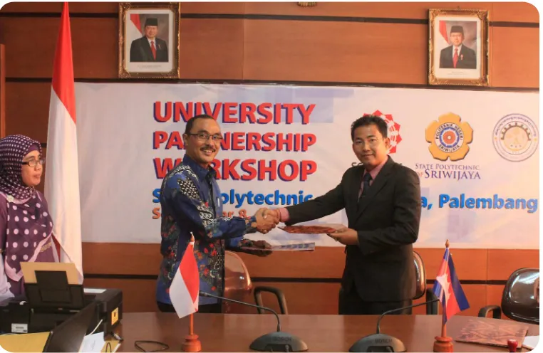 Figure 1. MoU and MoA exc8hange between ITI, Cambodia and Polytechnic Sirwiyaja, Palembang, Indonesia.