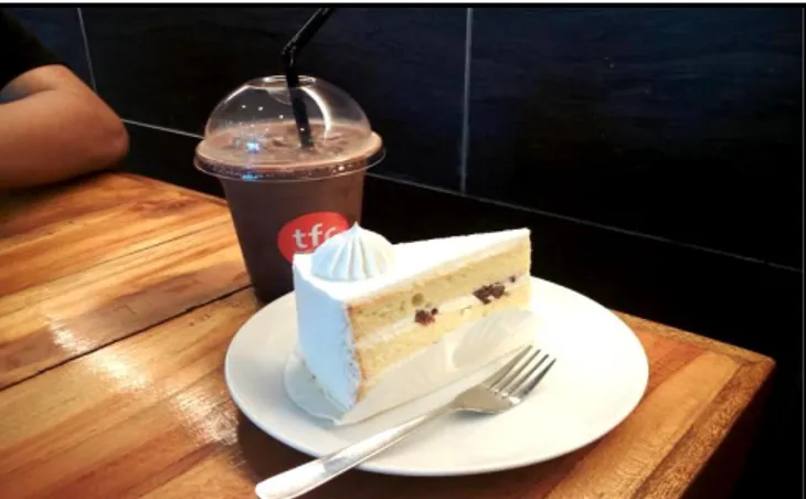 Foto 5: Kek Berperisa Kopi Yang Terdapat Di Fatt Choi Cafe 