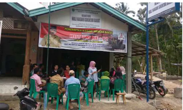 Gambar 4 Salah satu proses FGD bersama warga di Kabupaten Padang Pariaman 