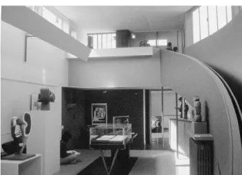 Gambar 44. Gedung Maische La Roche rancangan Le Cobusier  Sumber: Lechner, 1991  