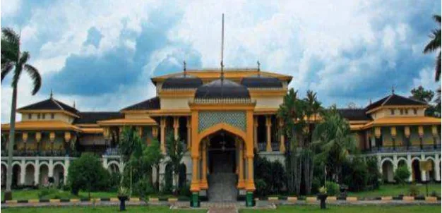 Gambar 3.2 Bangunan Istana Maimun (sumber: google image) 