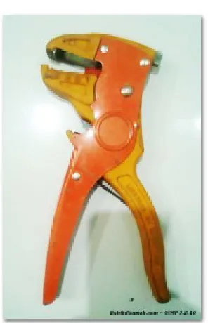 Gambar : Tang Kabel