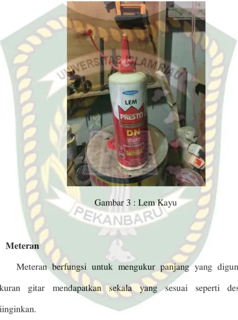 Gambar 3 : Lem Kayu 
