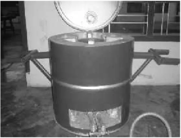 Gambar  hasil  rancang  bangun  dapur  lebur alumunium dengan kapasitas 20 kg dapat dilihat pada gambar 3, berikut