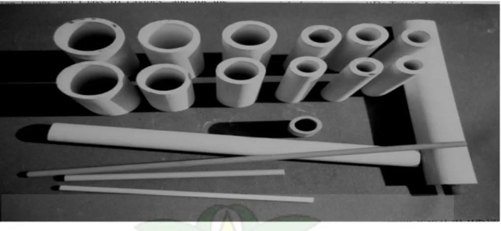 Gambar 2.4. Bentuk keramik poros dan mikrostruktur poros Sumber: HP       