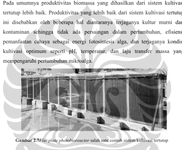 Gambar 2.7Flat-plate photobioreactor salah satu contoh sistem kultivasi tertutup 