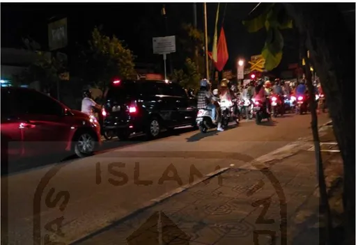 Gambar 1.2 Foto Keadaan di Perlintasan Jalan Timoho Yogyakarta Arah Selatan 