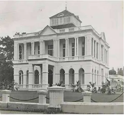 Gambar 1. Gedung Kantor Deli Maatschappij pada tahun 1920 