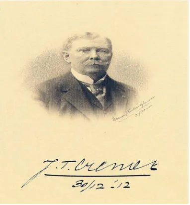 Gambar 5. Bersama Jacobus Nienhuys, J.T Cremer dan P.W. Janssen 