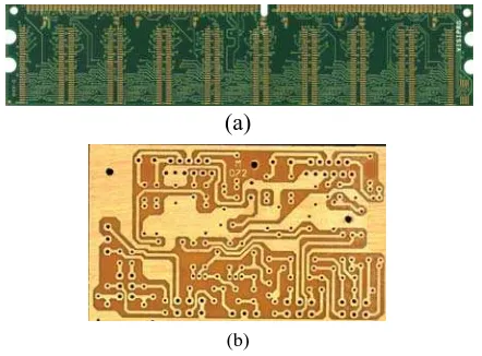 Gambar 4.1 Contoh citra awal PCB acuan. (a). Citra  PCB RAM.bmp  (b). Citra PCB Penguat.bmp   