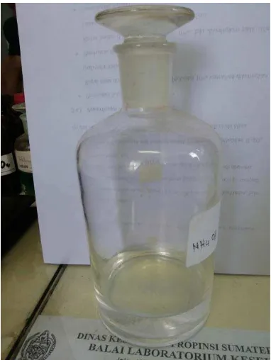 Gambar 2. Larutan asam klorida (HCl 2N) 
