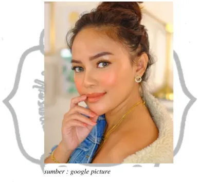 gambar 2. 16 Beauty Vlogger Rachel Goddard 