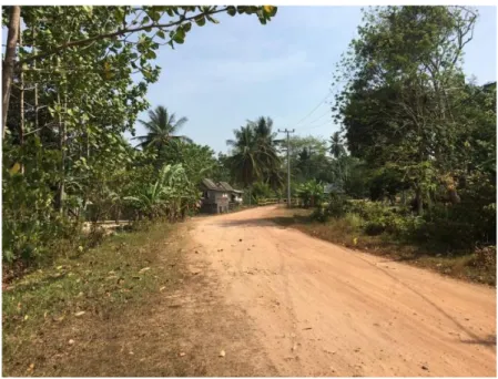 Gambar 2 Jalan Poros Desa Sungai Keli, Indralaya 
