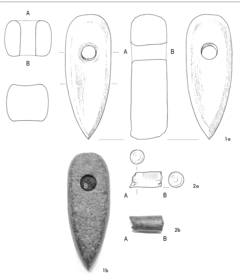 Fig. 1: Stare gmajne. Hammer axe (1a,b); part of the handle (2a,b). Scale = 1:2.
