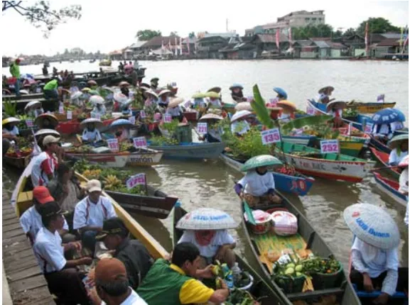 Gambar 3. Gambaran umum Suasana Pasar Terapung Kuin Sungai Barito  (sumber:wikimapia.org)