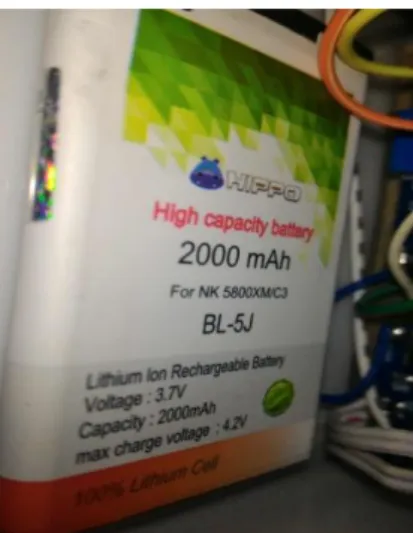 Gambar 2.4 Baterai Lithium  Spesifikasi Baterai : 