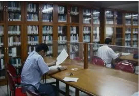 Gambar 2.2  Perpustakaan Universitas Indonesia (Sumber:  http://suaramahasiswa.com, 2012) 