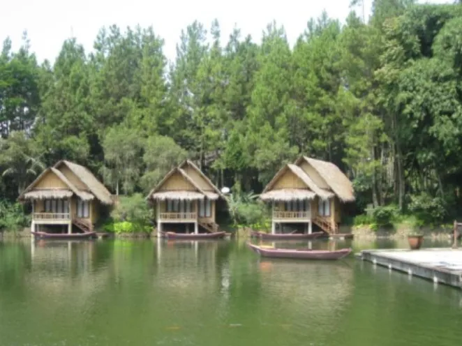 Gambar 07: Kampung Sampireun Resort  Sumber:Dok Pribadi peneliti (2011) 